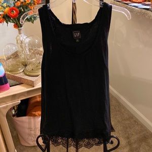 Gap size XL black tank top
